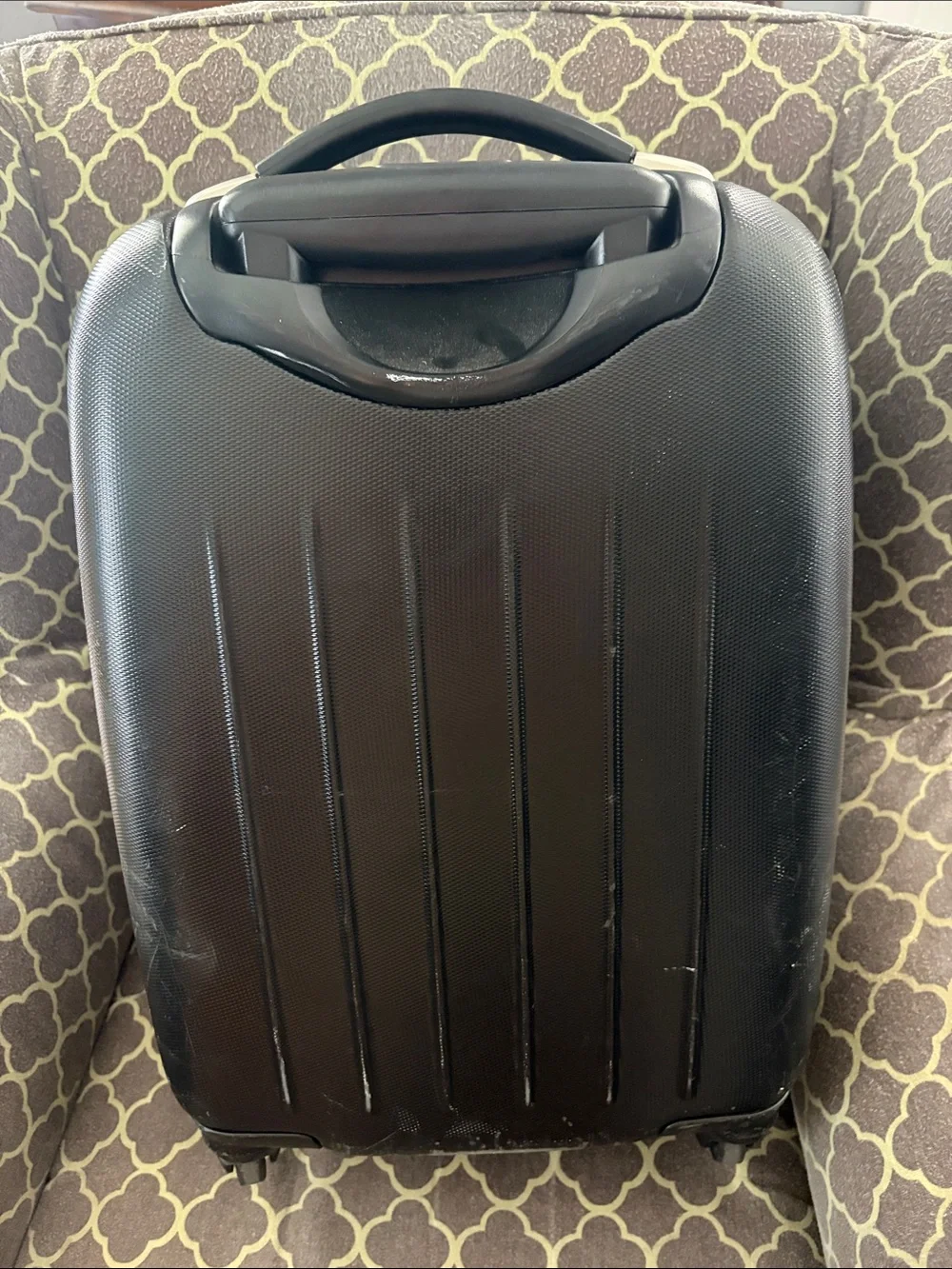 EZ Spinner Hard Shell Carry-On Luggage in Black